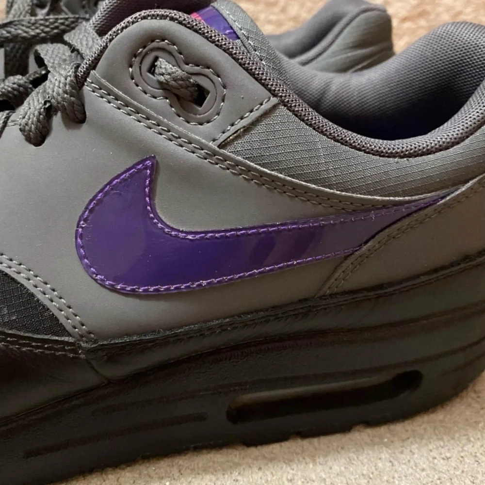 Nike Air Max 1 Men’s ‘Fierce Purple’ Sneakers Leather Upper Low Top 10.5